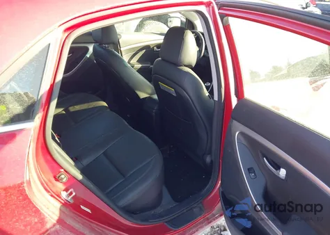 2014 Hyundai Elantra Gt z USA, uszkodzony, nr VIN KMHD35LH8EU160789